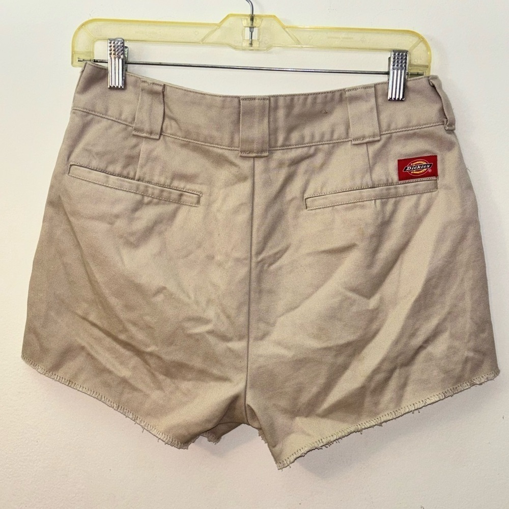 Dickies Juniors Frayed tan Shorts - Picture 3 of 6